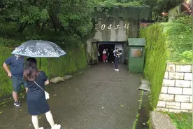 林彪生前在杭州的秘密地下室，厚重铁门防辐射，电梯直通地面别墅视频封面