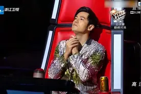 好声音决赛巅峰对决，周杰伦台下紧张不已！陈梓童登台演唱！视频封面