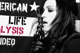 麦当娜反美神专《American Life》为何遭到美国迫害封杀？视频封面