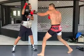 一记精准的跳膝，“石拳”佩雷拉在UFC268上轻取UFC首秀胜利视频封面