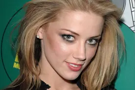 将德普拉下好莱坞神坛的神仙颜值【Amber Heard】艾梅柏·希尔德视频封面