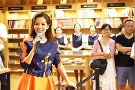 朱迅年轻时照片首度公开，美得不可方物还意外撞脸baby！视频封面