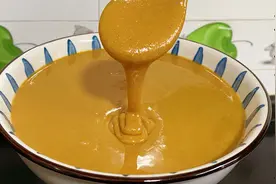 火锅店花生酱的做法，我说味道那么香呢，原来不光用花生做视频封面