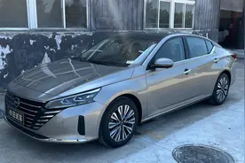 【沉浸式体验】日产天籁 2022款  2.0L XL-TLS 优享版