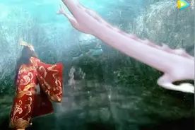 小鱼儿用尽全身力气，终于越过龙门化身为龙，龙王爷爷高兴坏了视频封面