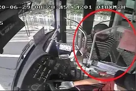 广州男子因公交不停站不听解释，打碎车玻璃致司机受伤，已被刑拘视频封面