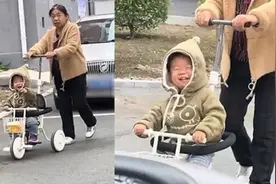 1岁宝宝看见妈妈后，激动地秒变笑脸欲“跳车”，妈妈:疲惫都没了视频封面