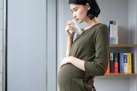 如何判定胎儿头围偏小？孕期胎儿头围偏小如何补救？视频封面