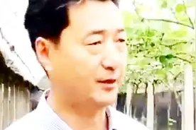 蚯蚓俗称地龙 他发现蚯蚓的商机 养出来的蚯蚓很受制药厂的欢迎视频封面