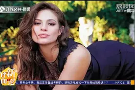谁说胖子不能当模特！美国一“大码”超模晒赘肉，气场十足视频封面