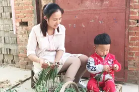 四川姑娘远嫁河南9年，为啥户口一直不迁移过来？到底是啥原因视频封面