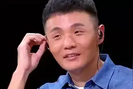 嗨唱起来：粉丝翻唱《李白》，无敌好听，李荣浩都被震撼到了！视频封面