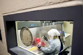 揭秘美军生物实验室 ：遍布全球25个国家，曾搞过人体实验视频封面