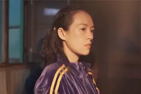 花絮：雨天戏拍摄不易，导演不断和演员走戏，终于呈现最好效果！视频封面