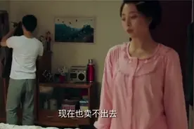 鸡毛：两口子把儿子哄睡着了，总算可以二人世界，这下有好戏了视频封面
