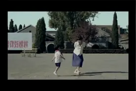 回忆一下那些年央视感人的公益广告视频封面