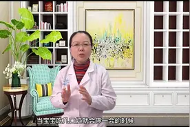 宝宝鼻塞不透气怎么办？育儿专家教你小技巧，一个棉签就搞定视频封面