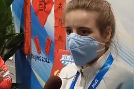火出圈了！乌克兰志愿者亲友求她代购冰墩墩视频封面