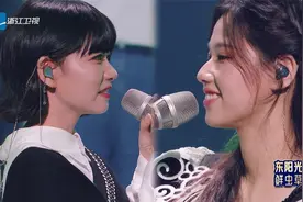 天赐的声音3：孟慧圆房东的猫《凤凰花开的路口》清新曲风好治愈视频封面
