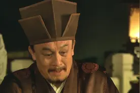 红楼梦：家道中落！贾府中秋赏月人丁凋落，只有贾母强撑大局视频封面