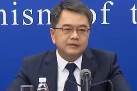 不打疫苗不能进公共场所？国务院发声：违背接种原则，要求纠正视频封面