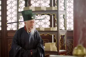宋代名臣赵普，犯欺君之罪还能继续担任宰相，七十岁光荣退休视频封面