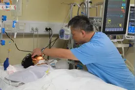 热射病患者脏器衰竭，后续治疗依旧艰难视频封面