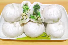 3块钱油菜蒸一锅蔬菜包，掌握小窍门，松软鲜香，翠绿不变黄视频封面