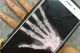 教你打开手机“透视”功能，屏幕秒变透明，非常有科技感视频封面
