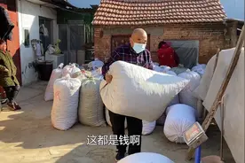 农村翠香卖辣椒，2000多斤卖了两万多块钱，价格好干着也起劲视频封面