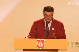 刘玉栋名人堂致辞调侃姚明：我在姚明防守下拿下51分视频封面