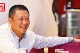 身价138亿美元 海底捞创始人成新加坡首富：我的目标是开遍全球视频封面
