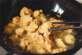 炸酥肉时，面糊是基础，白酒是关键，花椒是灵魂，这才是正宗做法视频封面