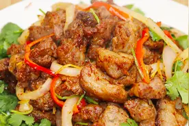 想要炒好孜然羊肉，学会关键这一步，保证滑嫩不塞牙，好方法视频封面