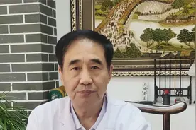 人长得不胖，肚子却很大？老中医来告诉你原因，再简单教你2招视频封面