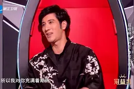 好声音：迷人嗓音实力演唱《Simon》，让王力宏一见钟情！视频封面