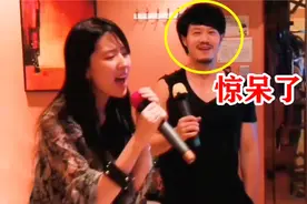 刘亦菲飘了！竟在KTV蹦迪演唱《死了都要爱》，调音师当场下岗！视频封面