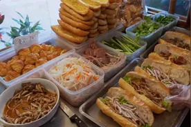 超人气早餐三明治，法式面包制作，每天卖出1000个视频封面