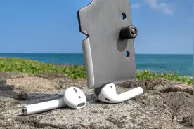 苹果airpod内部什么样？苹果耳机拆解视频封面
