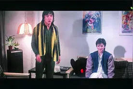 警察故事：成龙装大男子主义故意气女友张曼玉，片段真搞笑视频封面
