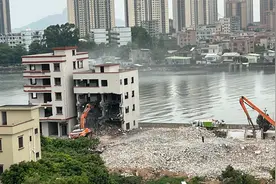 威远岛八围村，为大湾区大学。拆！拆！拆！@滨海湾新区1号视频封面