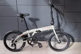 1秒8档变速，燕鸥Tern Link B8折叠车，全套禧玛诺通勤代步神车视频封面