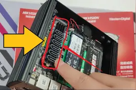 软路由N5105拓展多块硬盘当NAS，可行吗？视频封面