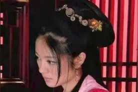 宋徽宗后宫妃嫔无数，为何却独爱名妓李师师？视频封面
