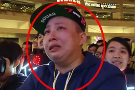 到底经历了什么，才会让他们在几万人的演唱会上，哭得撕心裂肺视频封面