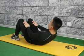 大肚腩，小腹突出？内脏脂肪惹的祸，每天50下，快速扫平肚腩视频封面