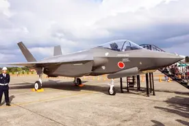 找不到就麻烦了！日本派出潜艇救难舰搜索F35残骸，确定坠机原因视频封面