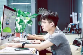 经常用电脑手机的人，要多吃这几种水果，抑制黑色素产生，抗辐射视频封面