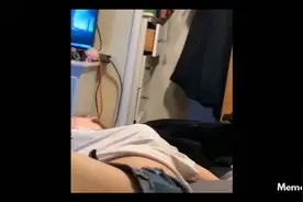 呦美女，床不能乱睡嗷视频封面