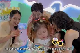 向佐意外公开俩娃正脸，女儿cora如迷你版郭碧婷超美